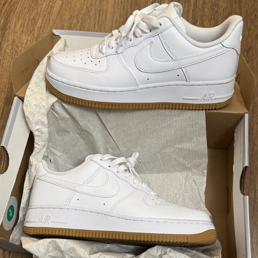 Nike Kids White and Tan Sneakers